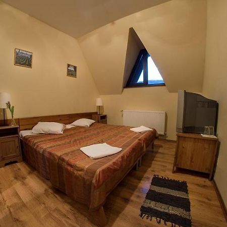 Отель Floarea Soarelui Кейя Экстерьер фото